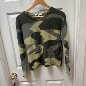 The Cashmere Project Cashmere Camouflage Crew Neck Sweater green camo crew s